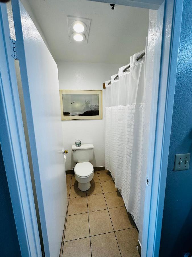 Casa Blanca Express & Suites Cypress Buena Park - Anaheim Area Exterior foto